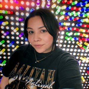 Meet your Posher, Marianna